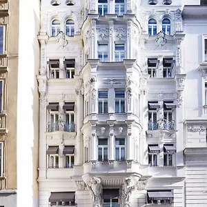 Zur Wiener Staatsoper Wien